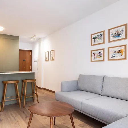 Апартаменты Home2book Cozy Pool Retreat In Канделария