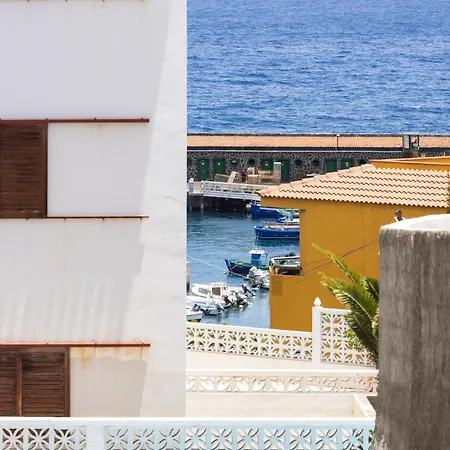 Home2book Cozy Pool Retreat In アパート カンデラリア