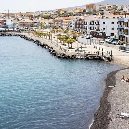 アパート Home2book Cozy Pool Retreat In カンデラリア